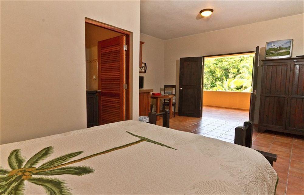 Las Palmas Inn Rincón Exteriör bild